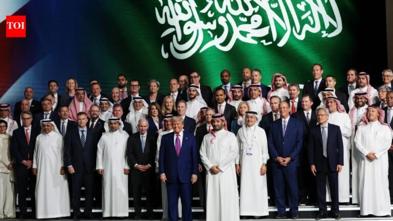 US-Iran MOU outlines $300 billion Iran reconstruction fund – but who will foot the bill?